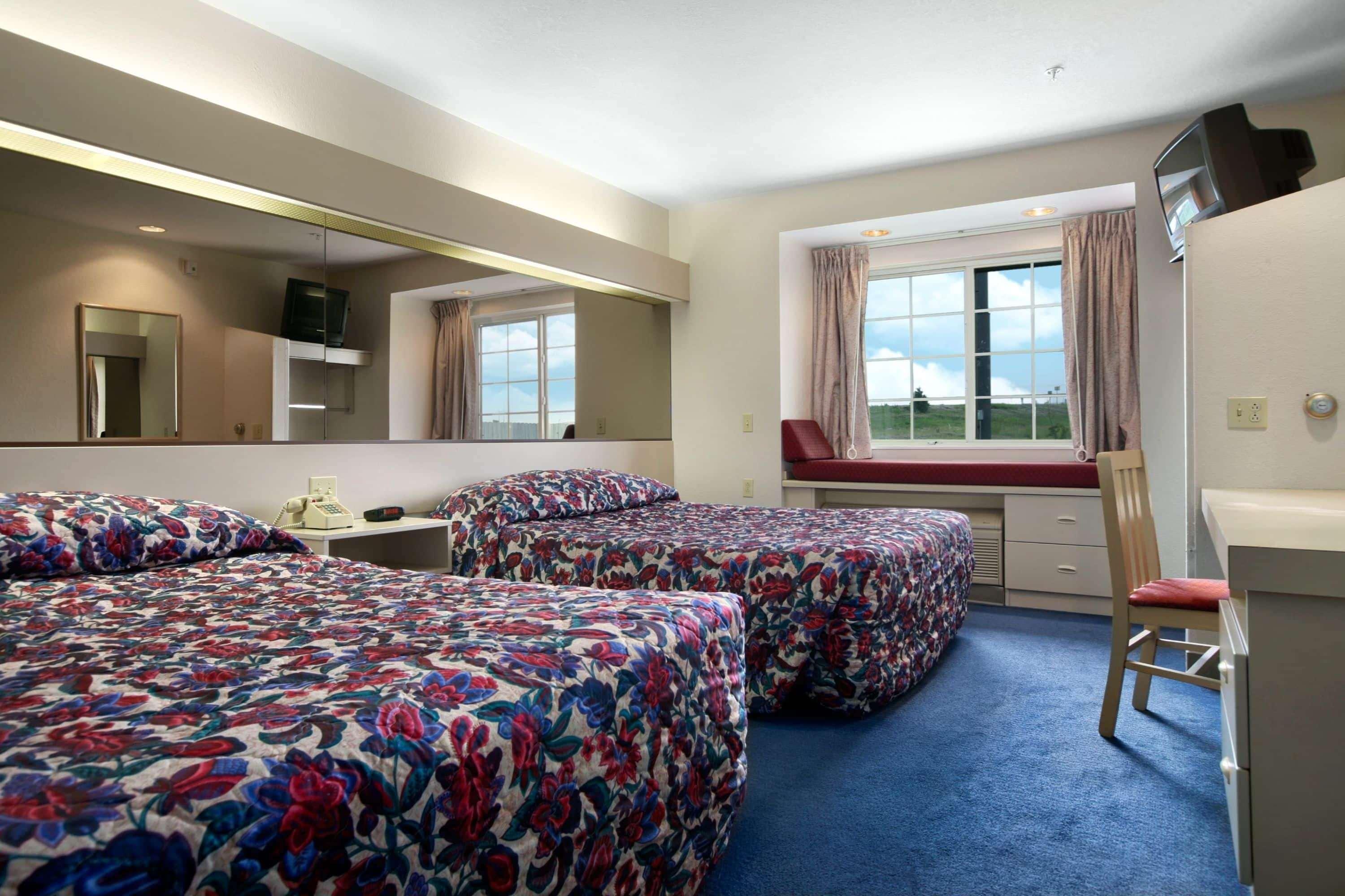 Microtel Inn By Wyndham Champaign Esterno foto