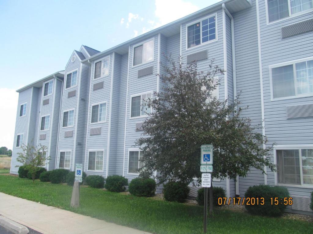 Microtel Inn By Wyndham Champaign Esterno foto
